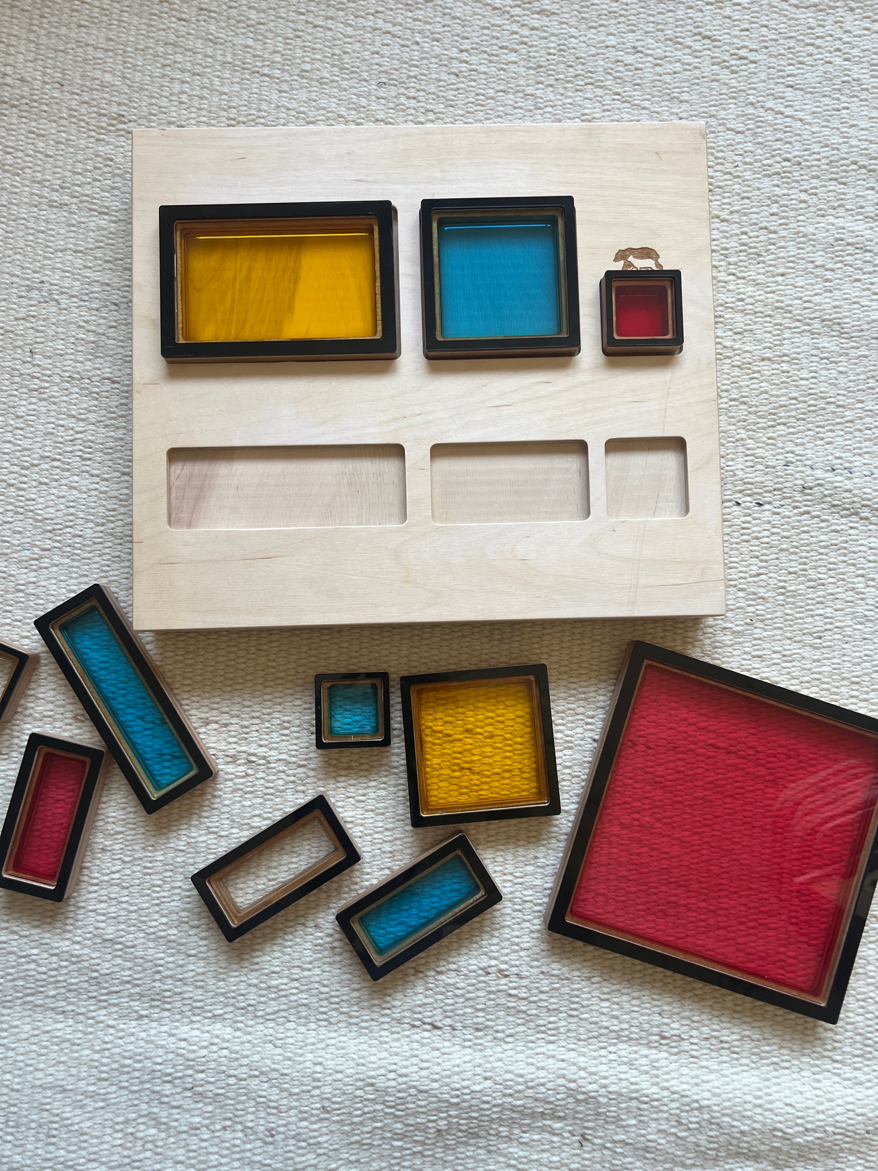 Układanka sensoryczna Little Mondrian – Kreatywny sorter geometryczny 3w1