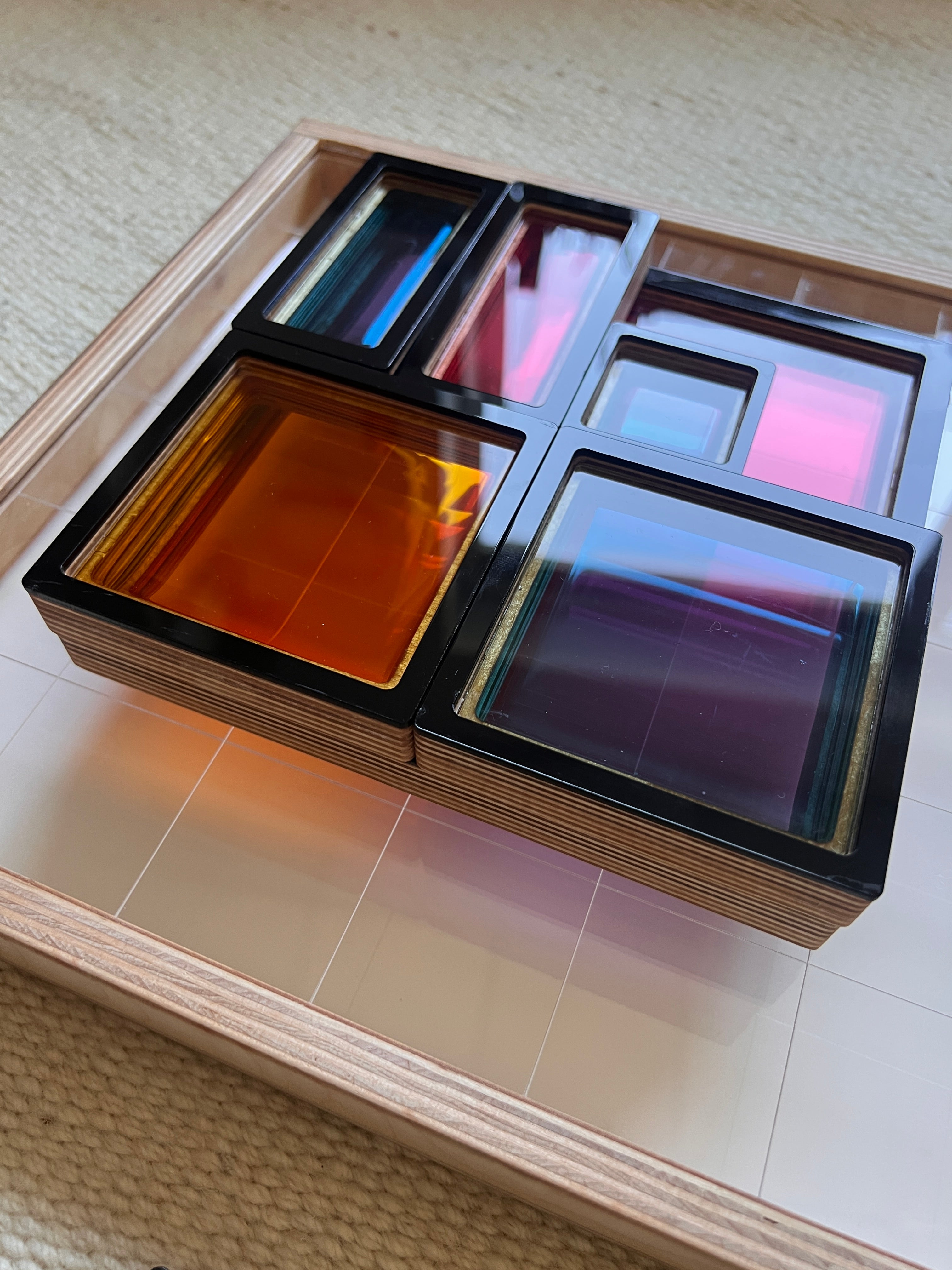 Układanka sensoryczna Little Mondrian – Kreatywny sorter geometryczny 3w1